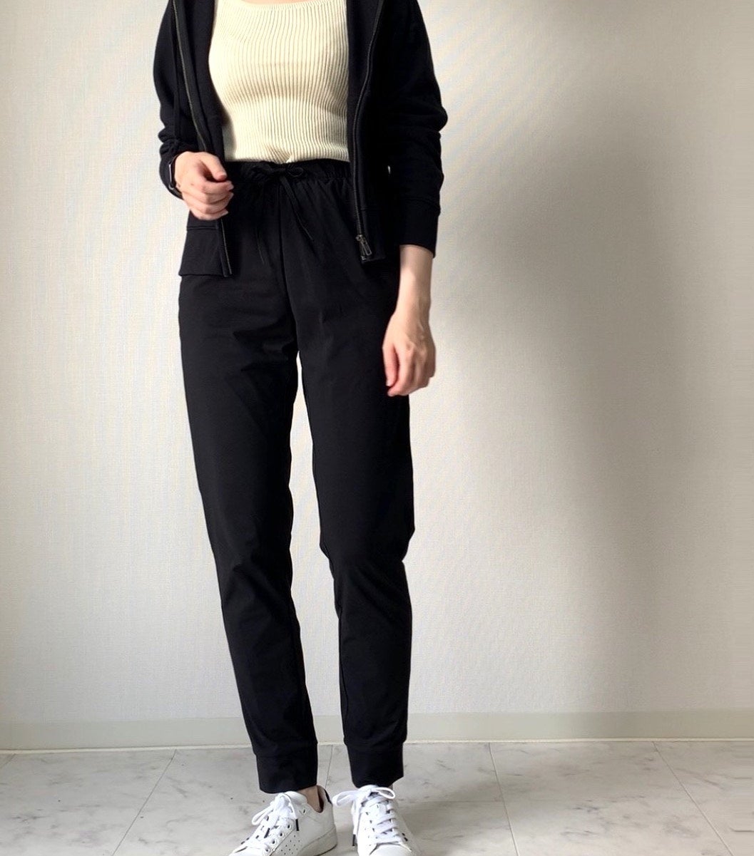 GU（ジーユー）のオススメのパンツ「ドライストレッチジョガーパンツGA」