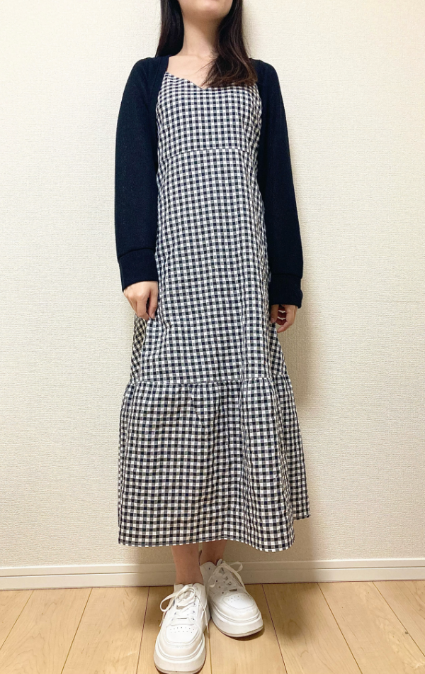 GU（ジーユー）のおしゃれトップス「キャミソールセットボレロカーディガン（長袖）YT+E」のコーディネート