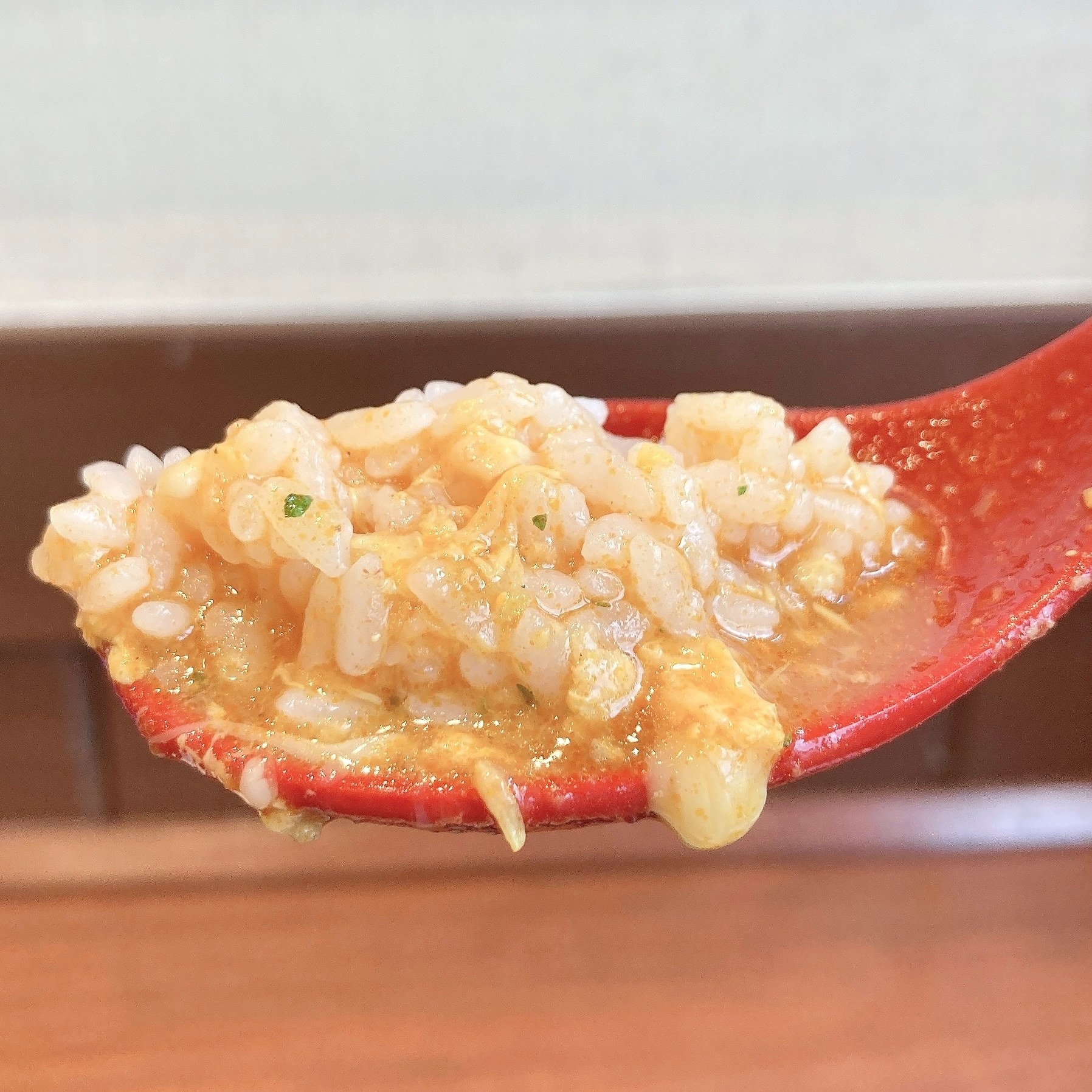 丸亀製麵のオススメの期間限定メニュー「とろける4種のチーズトマたまカレーうどん」