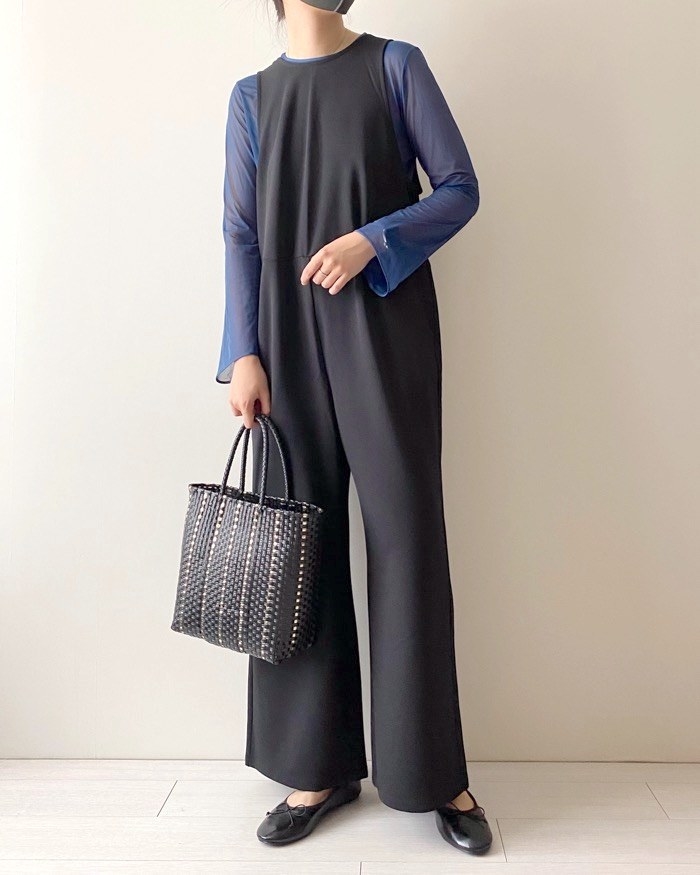 GU（ジーユー）のおすすめアイテム「カットソーサロペットパンツ＋X」