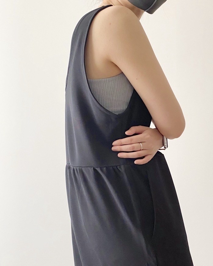 GU（ジーユー）のおすすめアイテム「カットソーサロペットパンツ＋X」