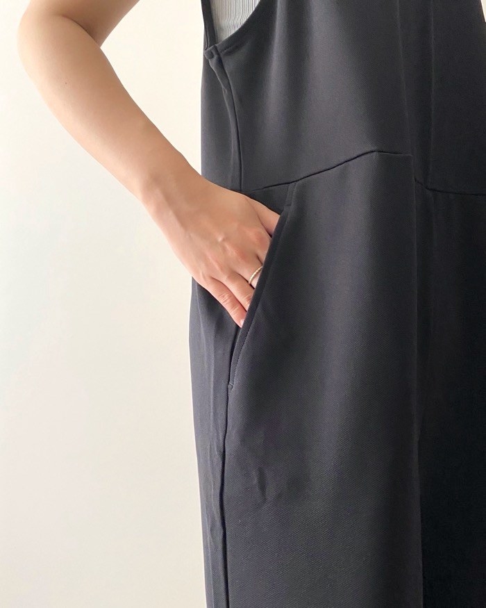 GU（ジーユー）のおすすめアイテム「カットソーサロペットパンツ＋X」