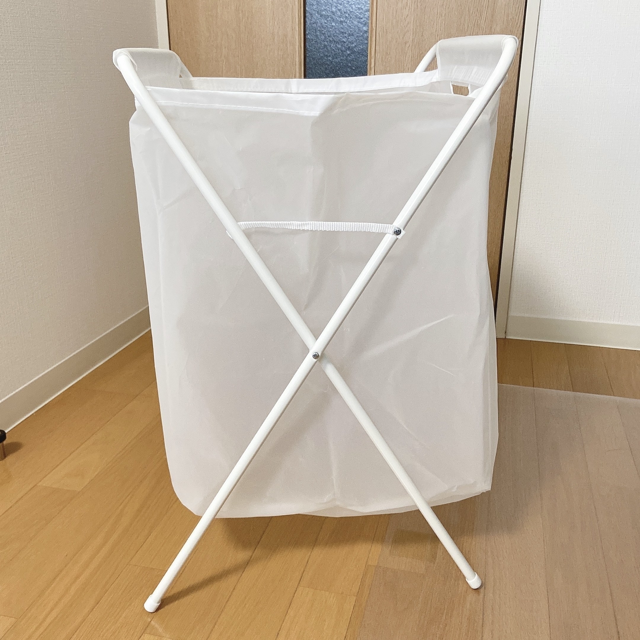 IKEA（イケア）のおすすめの便利アイテム「JÄLL イェル ランドリーバッグ スタンド付き」