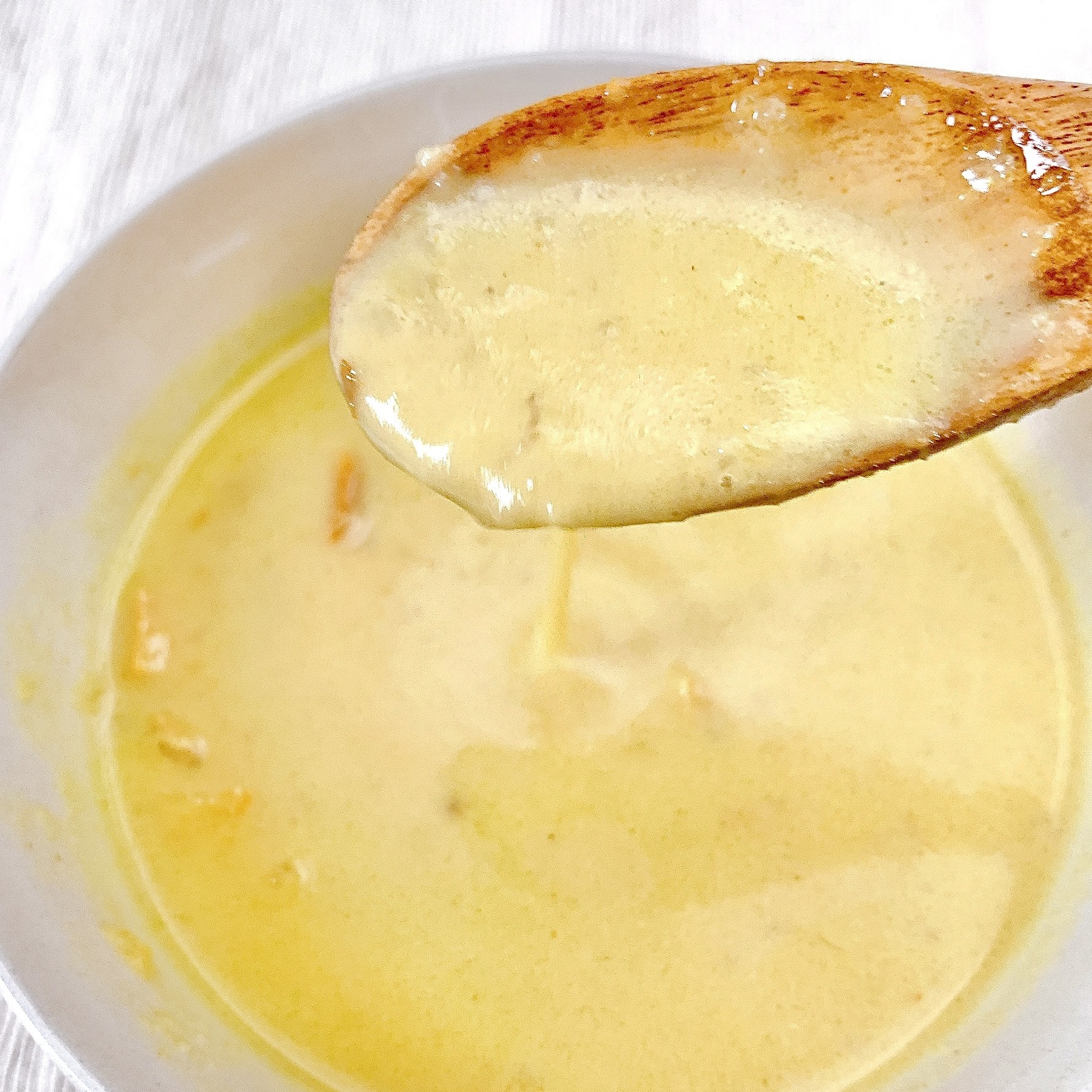 無印良品のおすすめのカレー「素材を生かした 冷やして食べる レモンクリームチキンカレー」