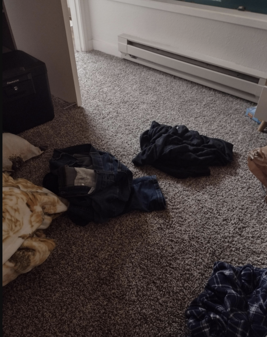 Dirty clothes on the floor