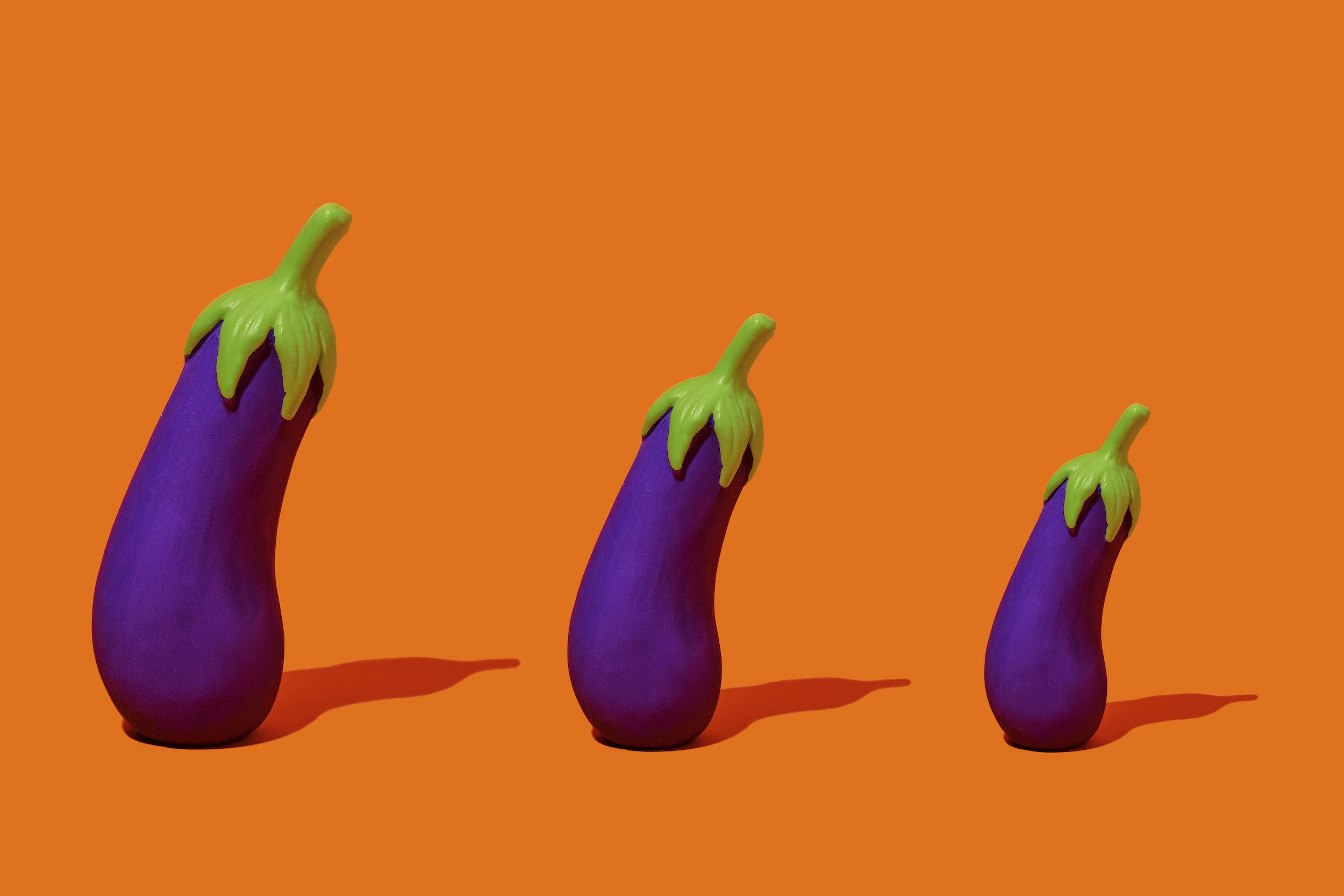 Eggplants of varying sizes
