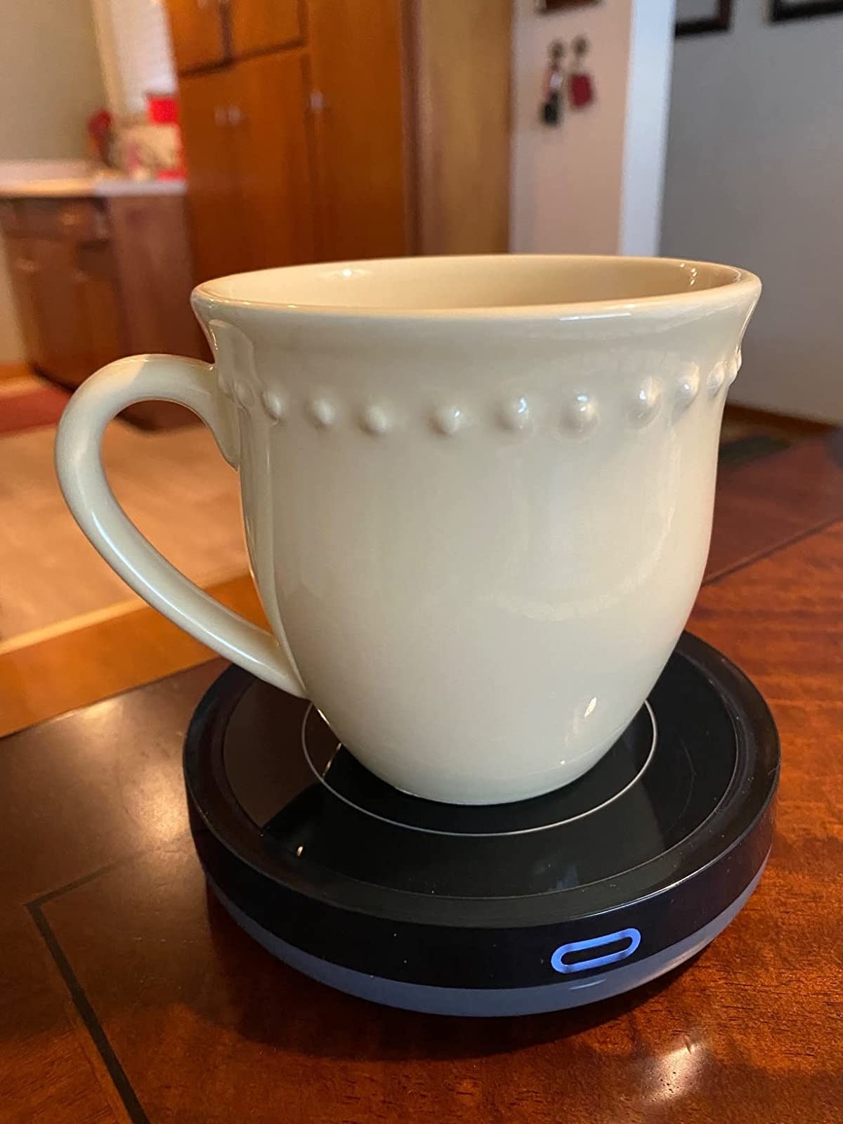 Reviewer image of a mug on the electric warmer