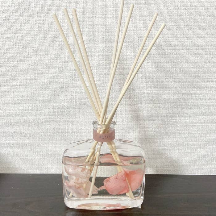 Francfranc（フランフラン）のオススメのルームフレグランス「プリザーブドフラワー ルームフレグランス ライトピンク」