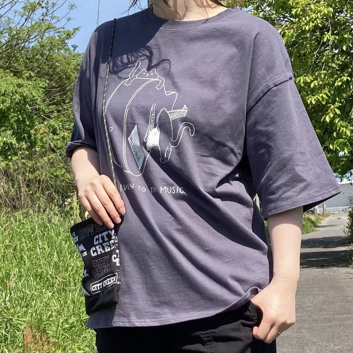 niko and…(ニコアンド)のオススメのTシャツ「【MACORODRIGUEZ/マコ・ロドリゲス】コラボグラフィック Tシャツ」