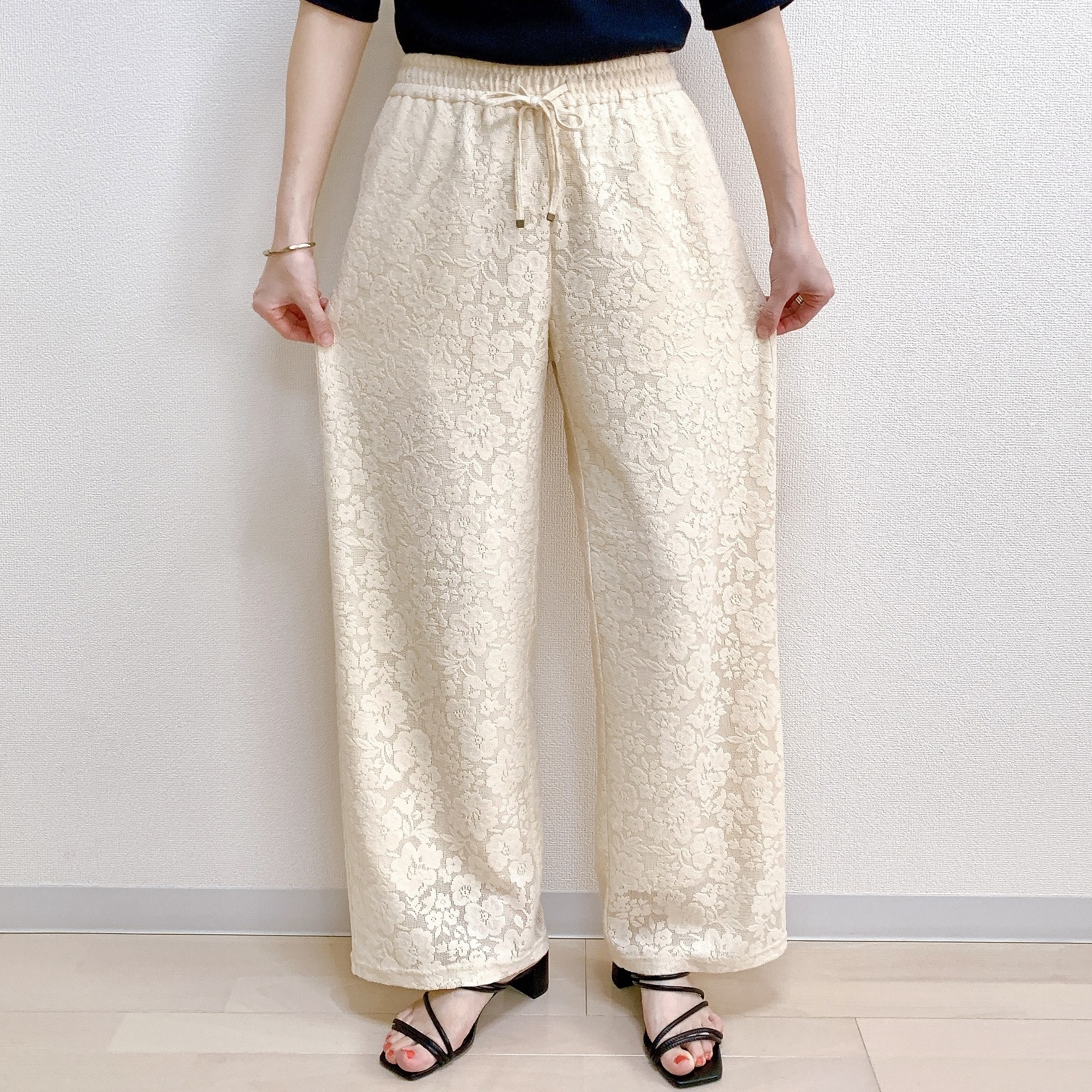 GU(ジーユー)のおすすめのレディースアイテム「レースイージーパンツ+E(セットアップ可能)」