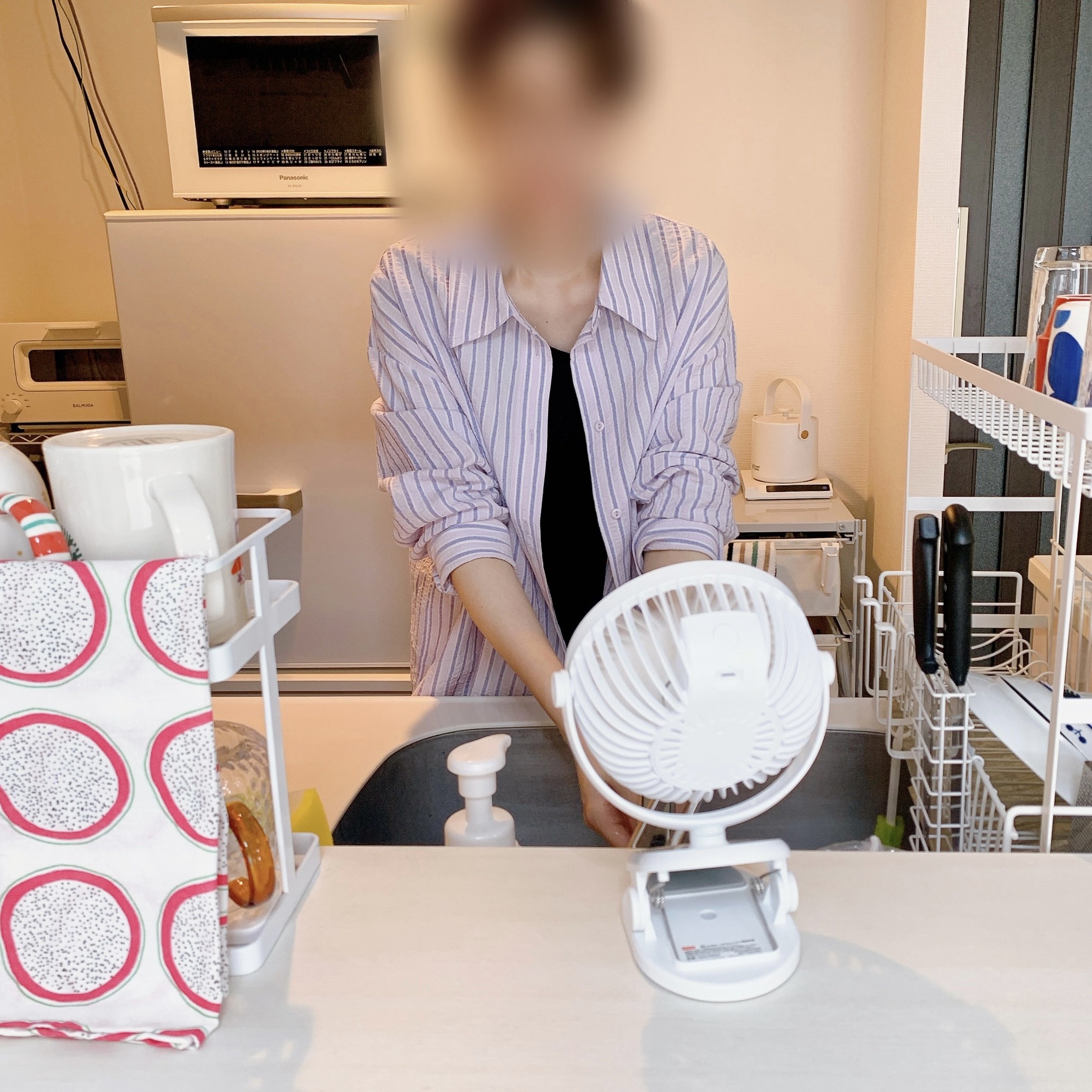 3COINSのおすすめの便利グッズ「充電式クリップファン」