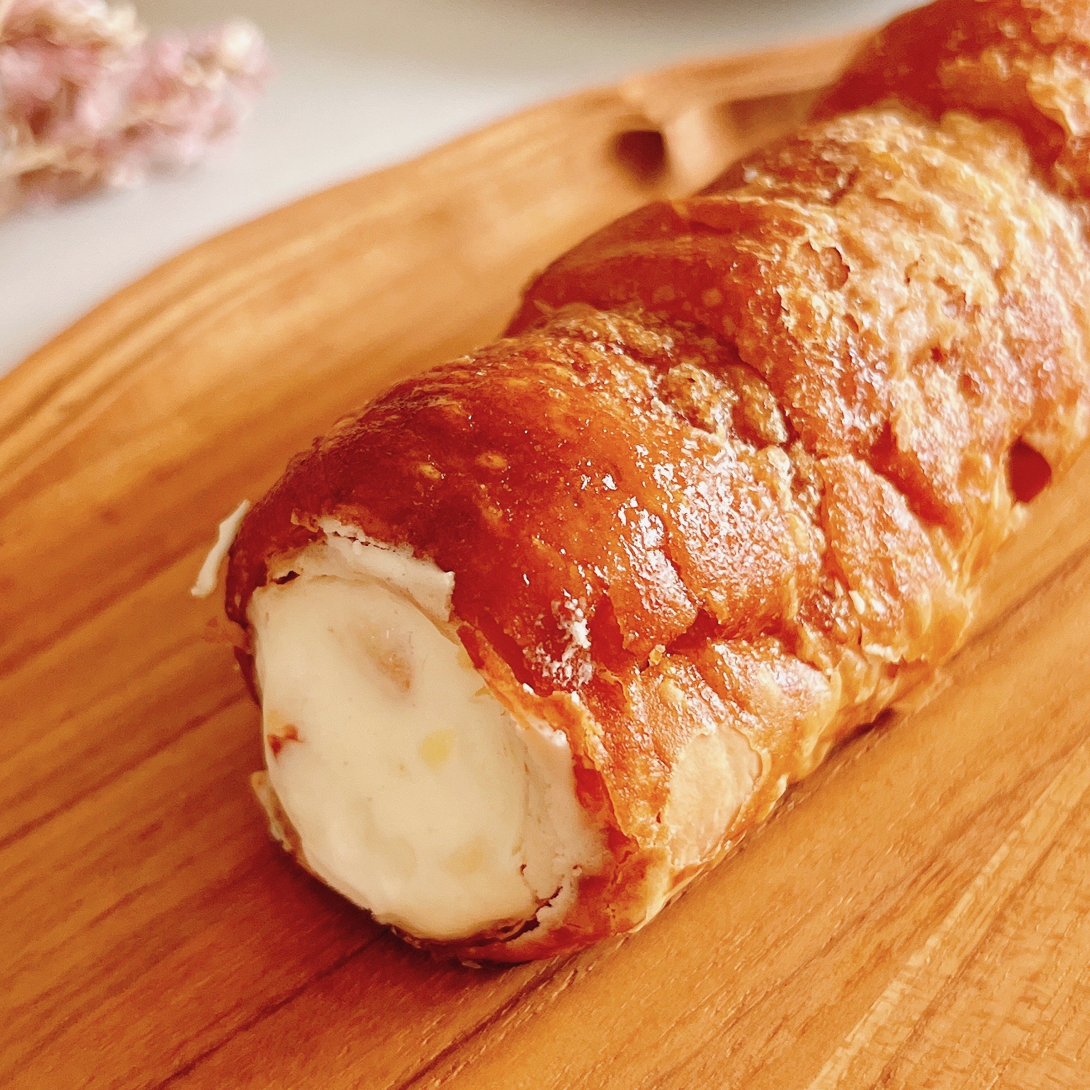 FamilyMart(ファミリーマート)のおすすめ「凍ったまま食べる パイコロネ」