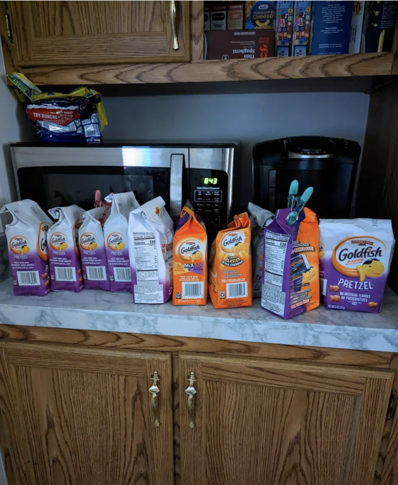 A row of Pepperidge Farm Goldfish crackers on a kitchen countertop