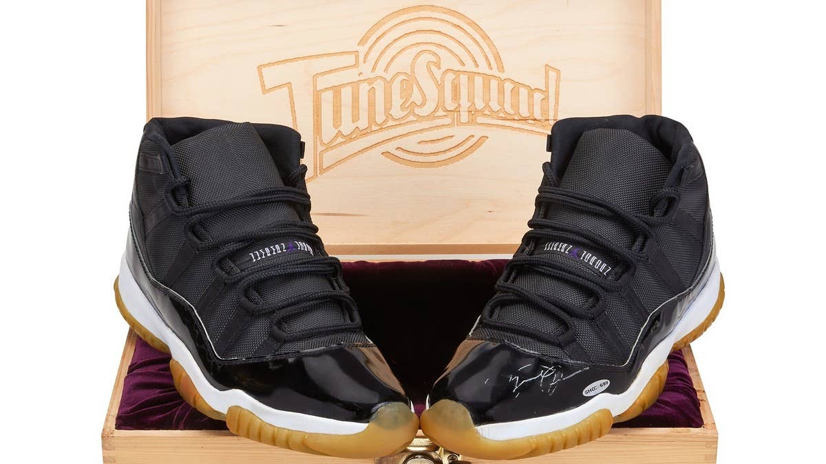 Michael Jordan's original player sample Air Jordan 11 'Space Jam' from 1995 is available for auction. Here's how much it's expected to sell for.