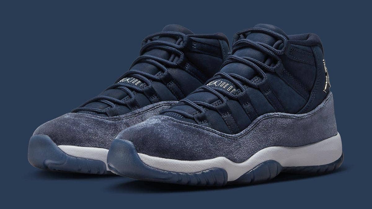 A new women's exclusive 'Midnight Navy' colorway of the Air Jordan 11 is reportedly releasing in November 2022. Click here for the early info.