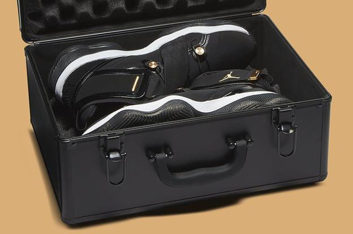 Jordan, Shoes, Nike Jordan Ajnt23 Blackwhitemetallic Gold Ci54408 Brand  New Us 9