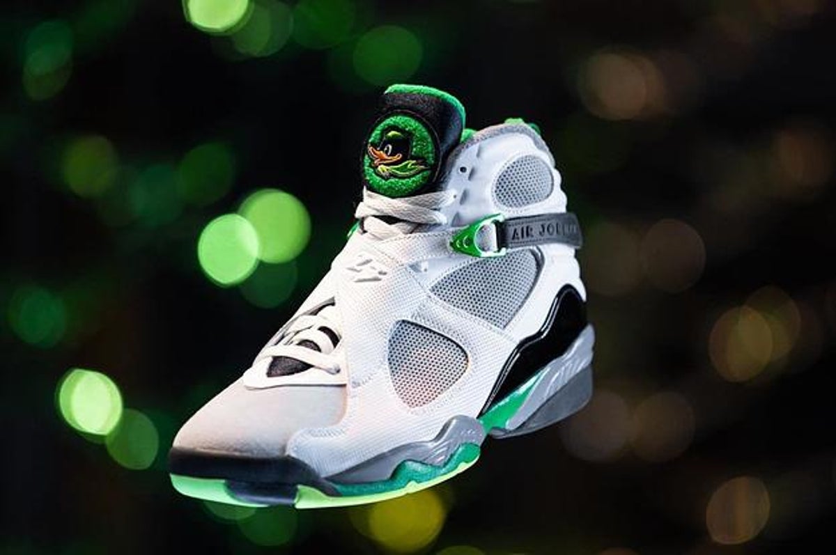 Nike Made New Exclusive Sneakers for the Oregon Basketball Team – Footwear  News