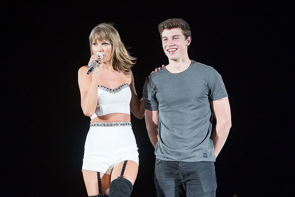 Taylor and Shawn onstage together