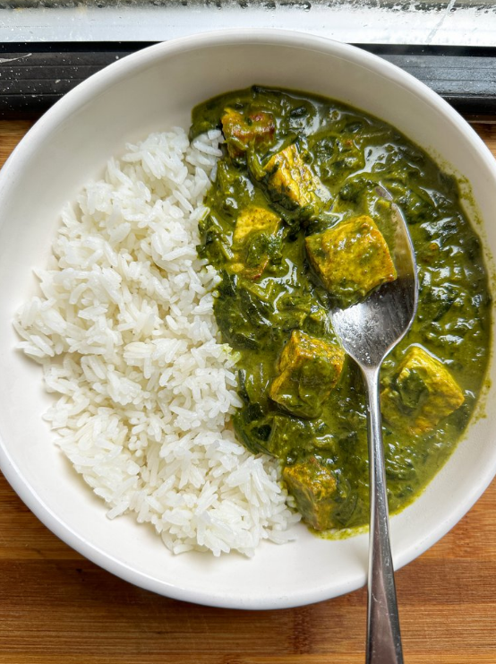 spinach tofu curry in a bowl
