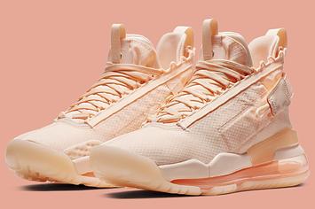 jordan proto max 720 crimson tint on feet