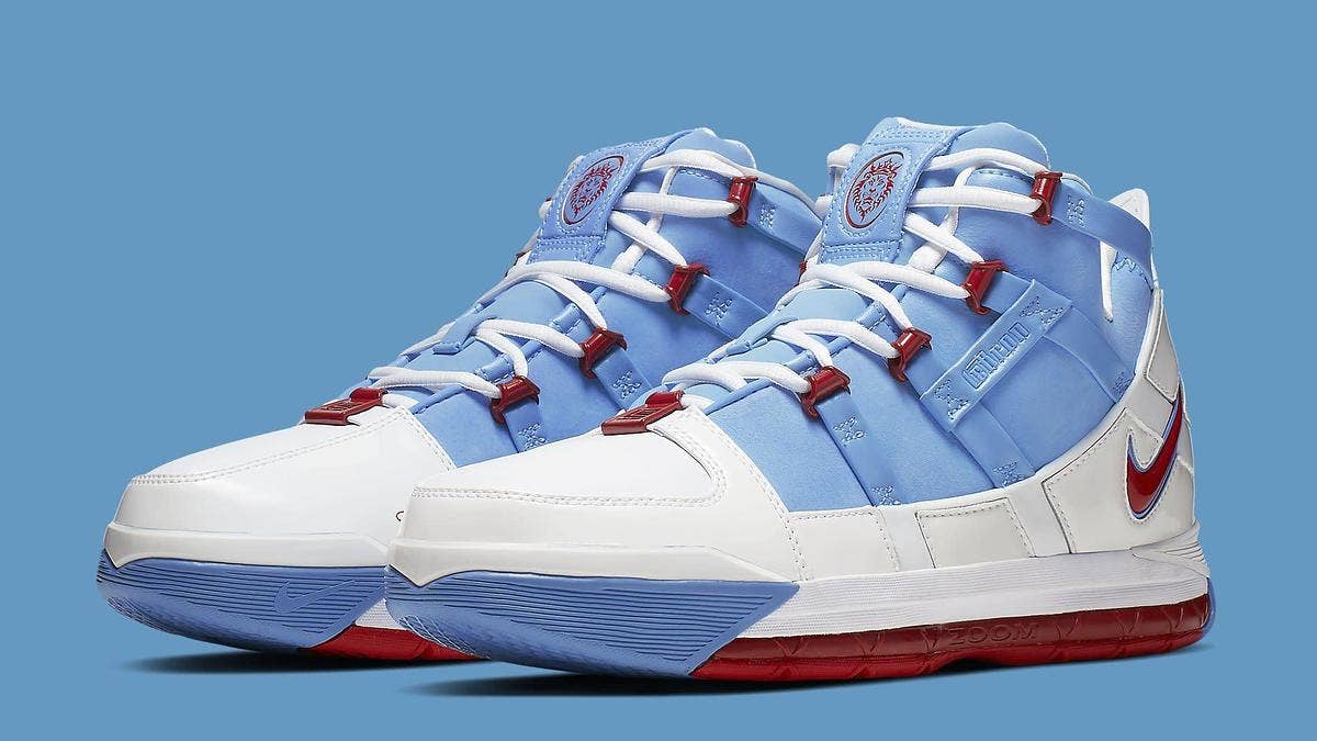 Nike is releasing the 'Houston Oilers' Zoom LeBron 3, a friends and family colorway from 2006, at retail for the first time. Check out release details here.