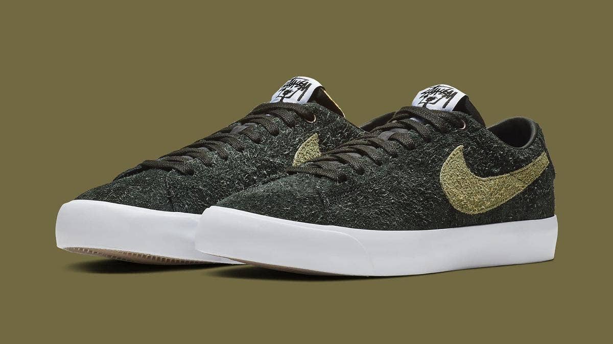 A new collaboration between Stüssy and Nike SB has surfaced. Two Blazersis are outfitted in dark green hairy suede, a light green Swoosh, and special branding.