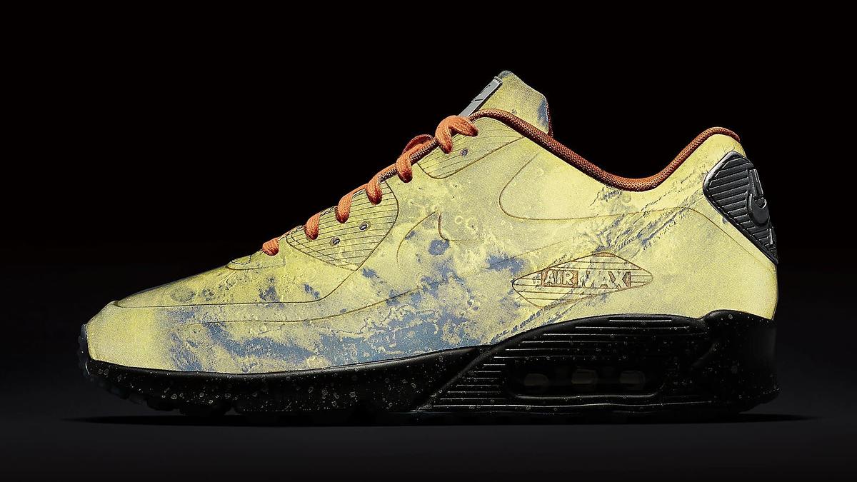 Another Look at Nike's Newest Space-Themed Air Max 90 | Complex