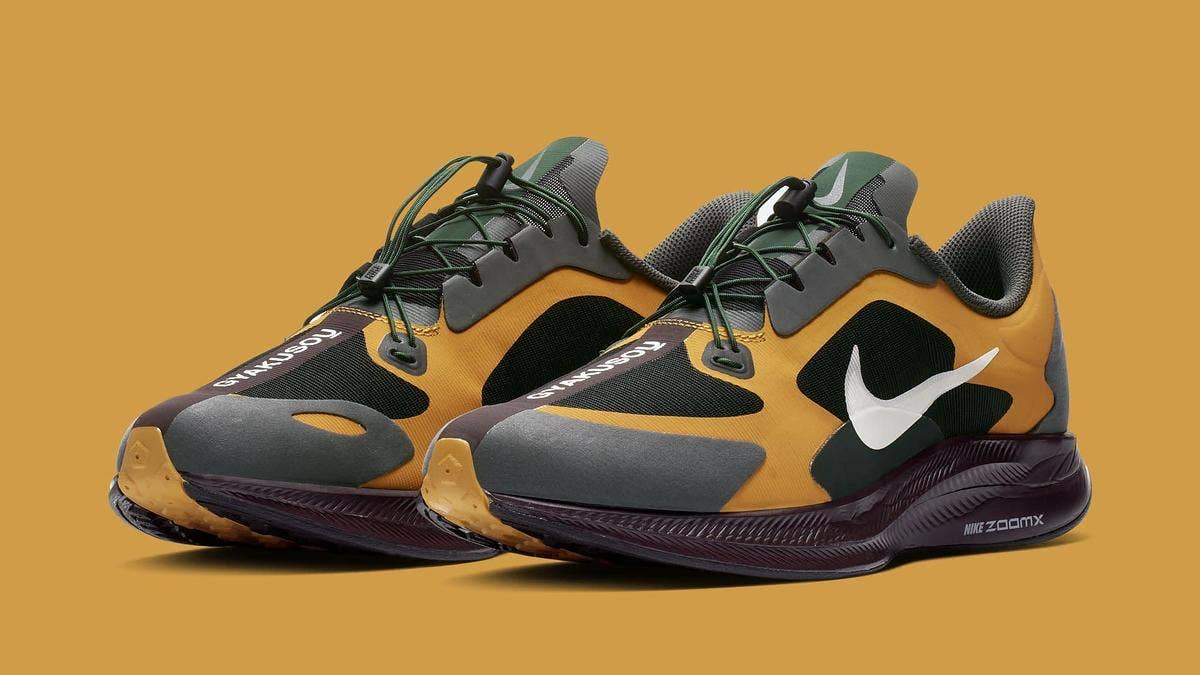 Official images have surfaced of the upcoming Undercover Gyakusou x Nike Zoom Pegasus Turbo set to release at select retailers in the coming weeks.