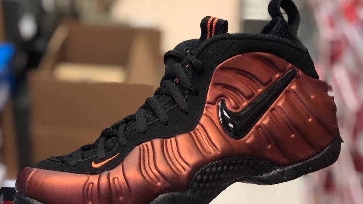 The Nike Air Foamposite Pro has surfaced in a brand new 'Hyper Crimson' colorway complete with color-shifting uppers.