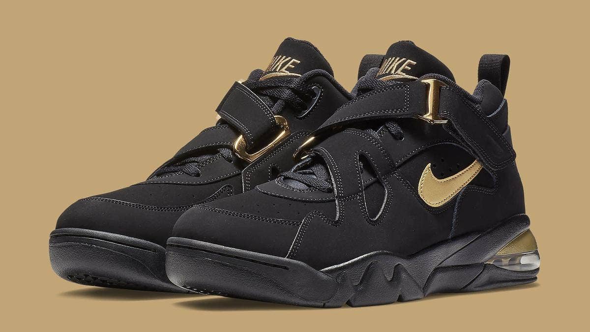 Digging into their Nike Basketball archive, the brand is set to re-release Charles Barkley's first signature model, the Air Force Max CB featuring a black and metallic gold colorway.