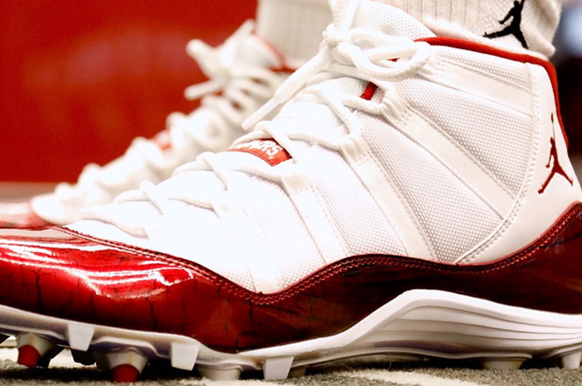 all white jordan 11 football cleats