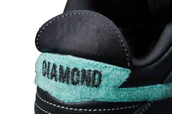 Diamond Supply Co. x Nike SB Dunk Low 'Black' (Heel)