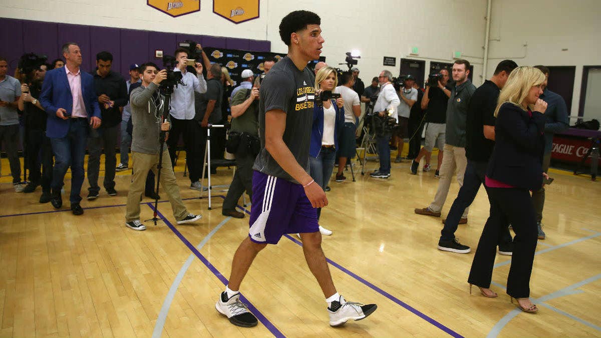 Despite having his own signature shoe, Lonzo Ball wears Adidas Hardens for Lakers workout.
