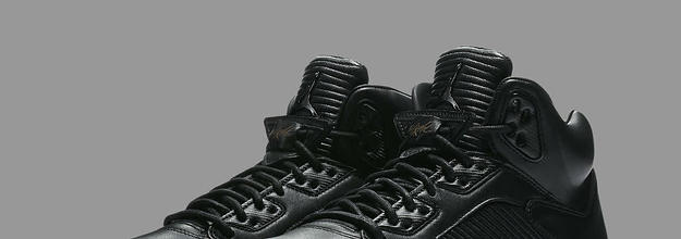 Jordan 5 Retro Triple Black