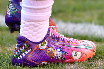 Odell Beckham Kanye West Murakami Graduation Cleats by Kickasso On Foot