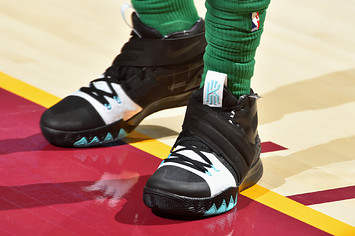 Nike Kyrie Irving Hybrid Celtics (Getty)