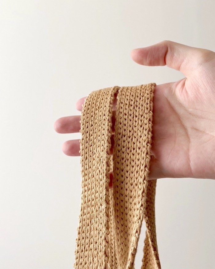 GU（ジーユー）のオススメのバッグ「メッシュトートバッグ」