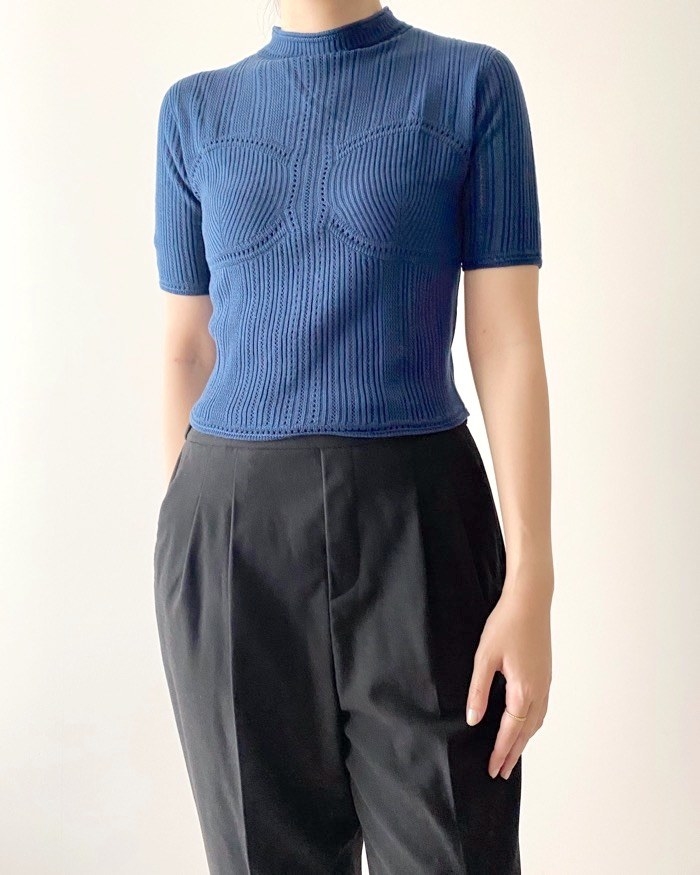 UNIQLO（ユニクロ）のオススメのトップス「3Dメッシュセーター（5分袖）」