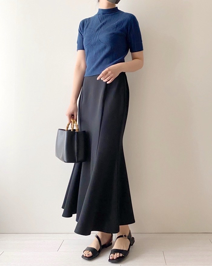 UNIQLO（ユニクロ）のオススメのトップス「3Dメッシュセーター（5分袖）」のコーディネート