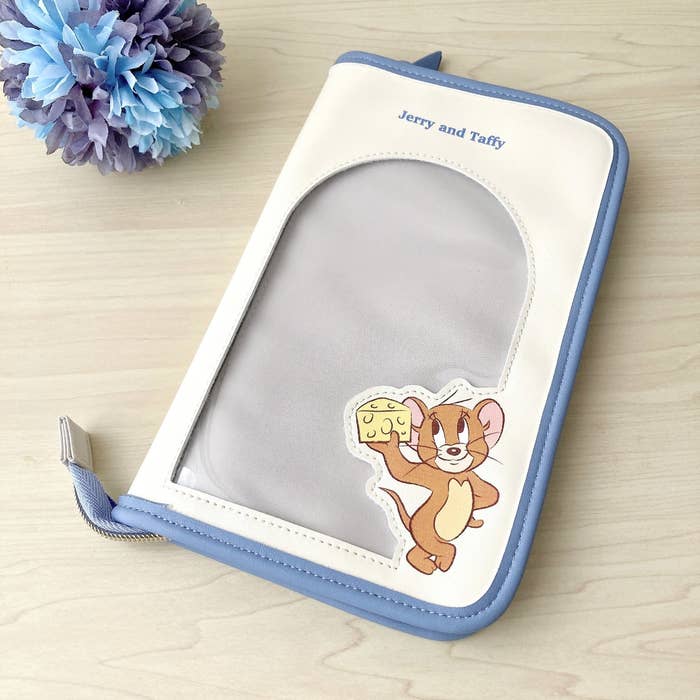 PLAZA（プラザ）で見つけたオススメのポーチ「TOM and JERRY トムとジェリー マルチポーチ」
