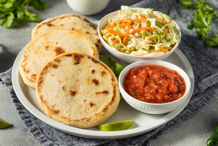 plate of pupusas