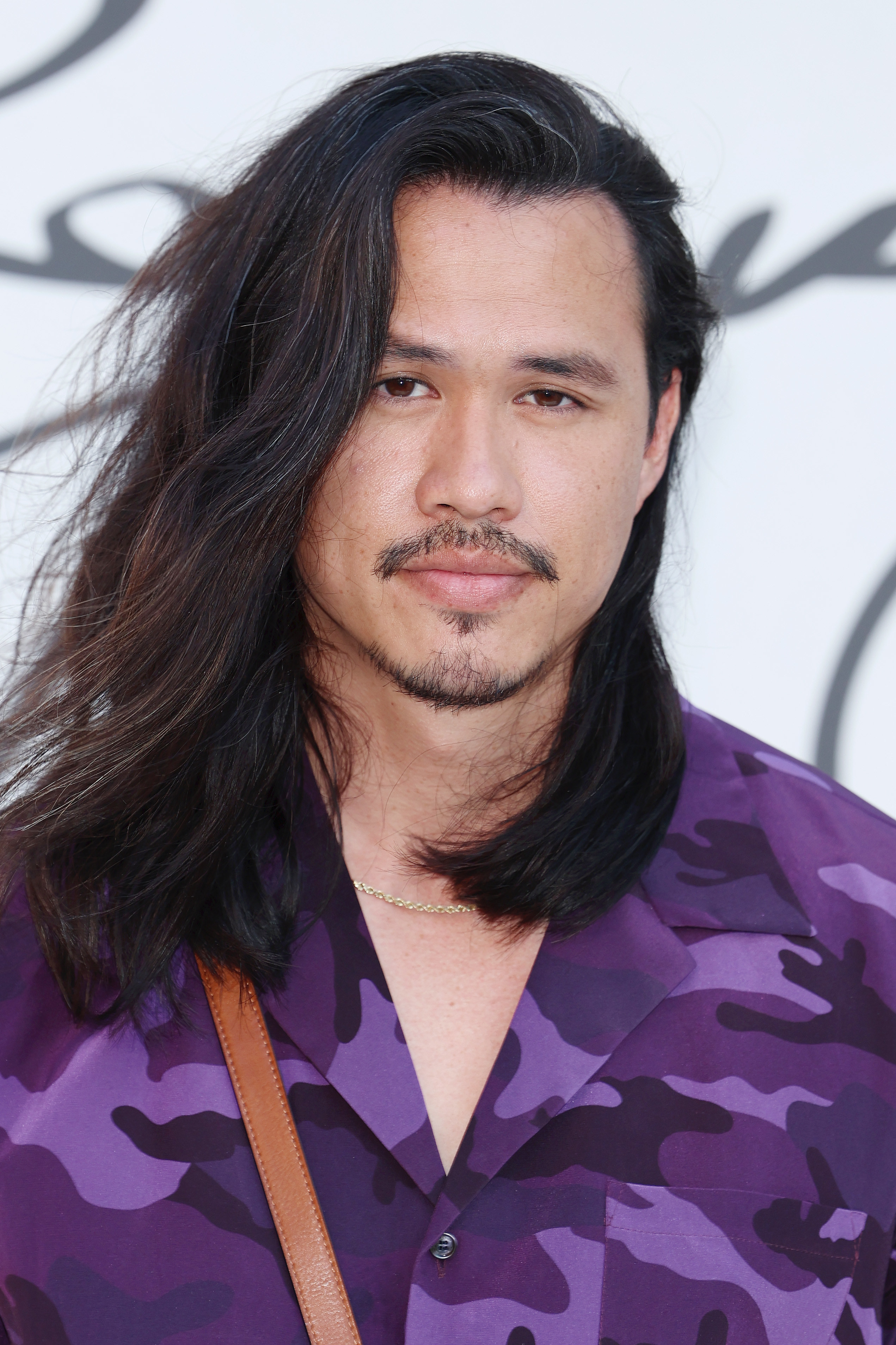 Alexander Hodge on the red carpet