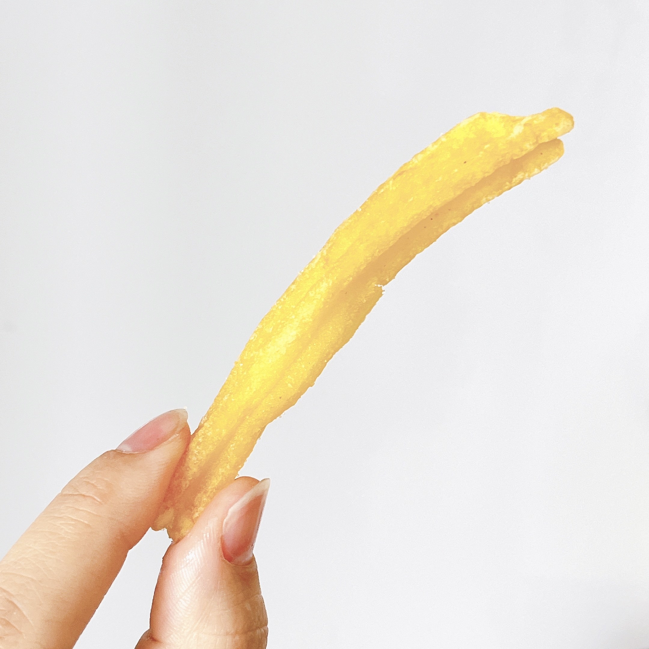 ミニストップのおすすめのホットスナック「バジル香るチーズチキン&チップス」