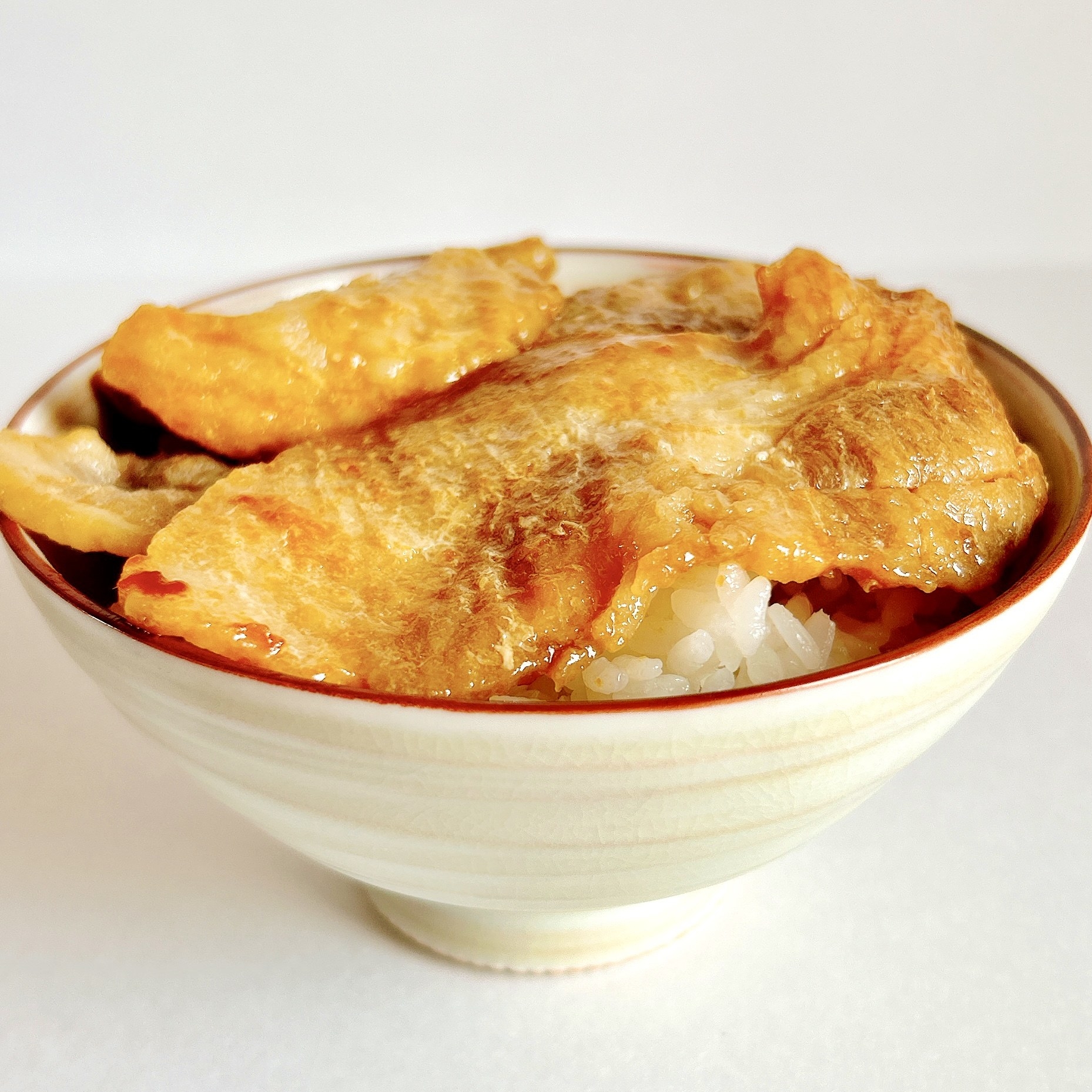 FamilyMart(ファミリーマート)のオススメの冷凍食品「生姜の香り豊かな豚の生姜焼き」