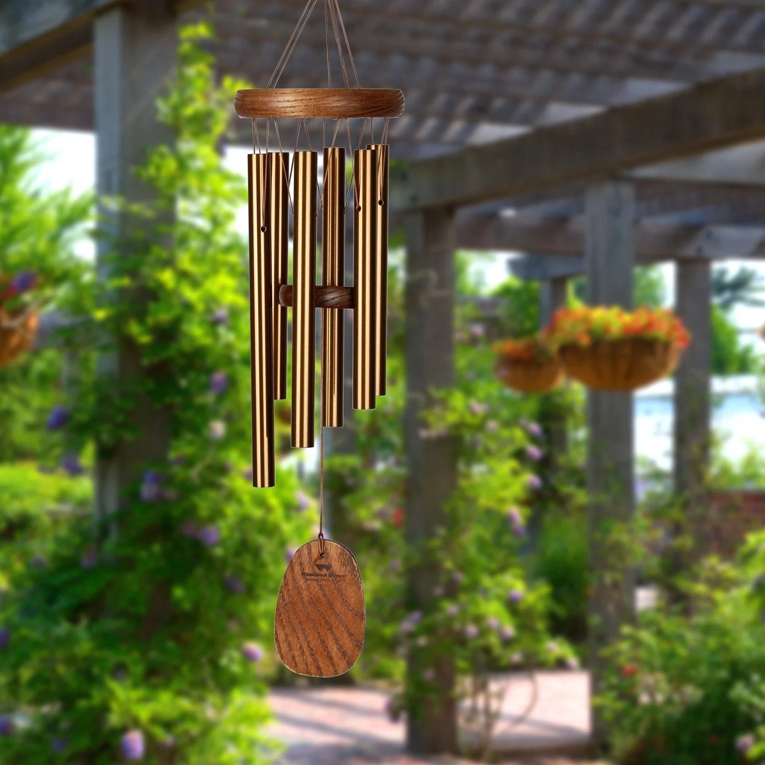 The wind chime hanging in a garden