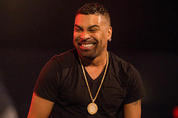 Ginuwine performs onstage at Arena Theater in 2022