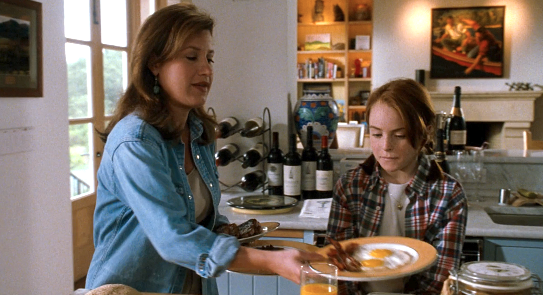 woman serving breakfast
