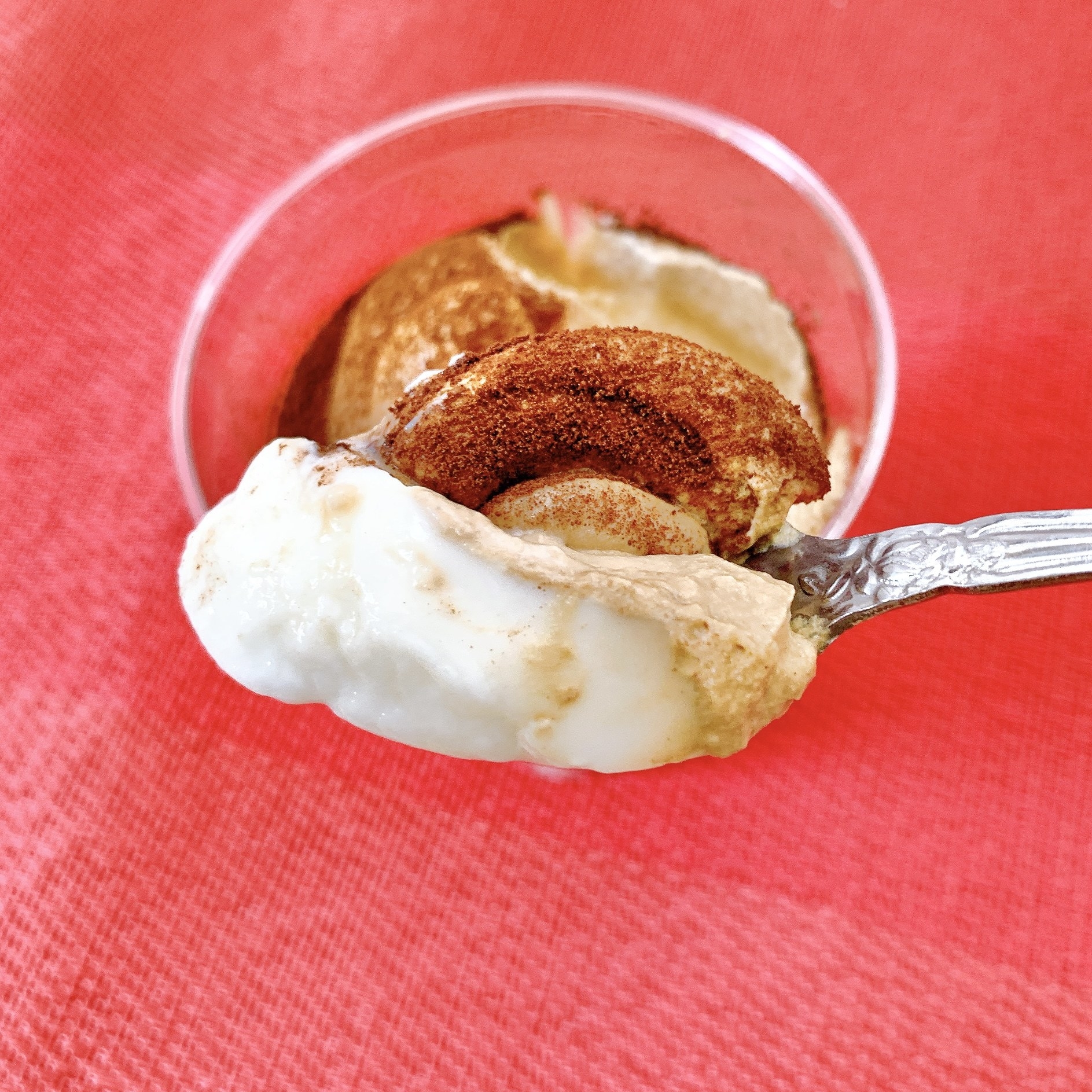 セブン-イレブンのおすすめのスイーツ「ダルゴナコーヒー＆とろけるミルクプリン」