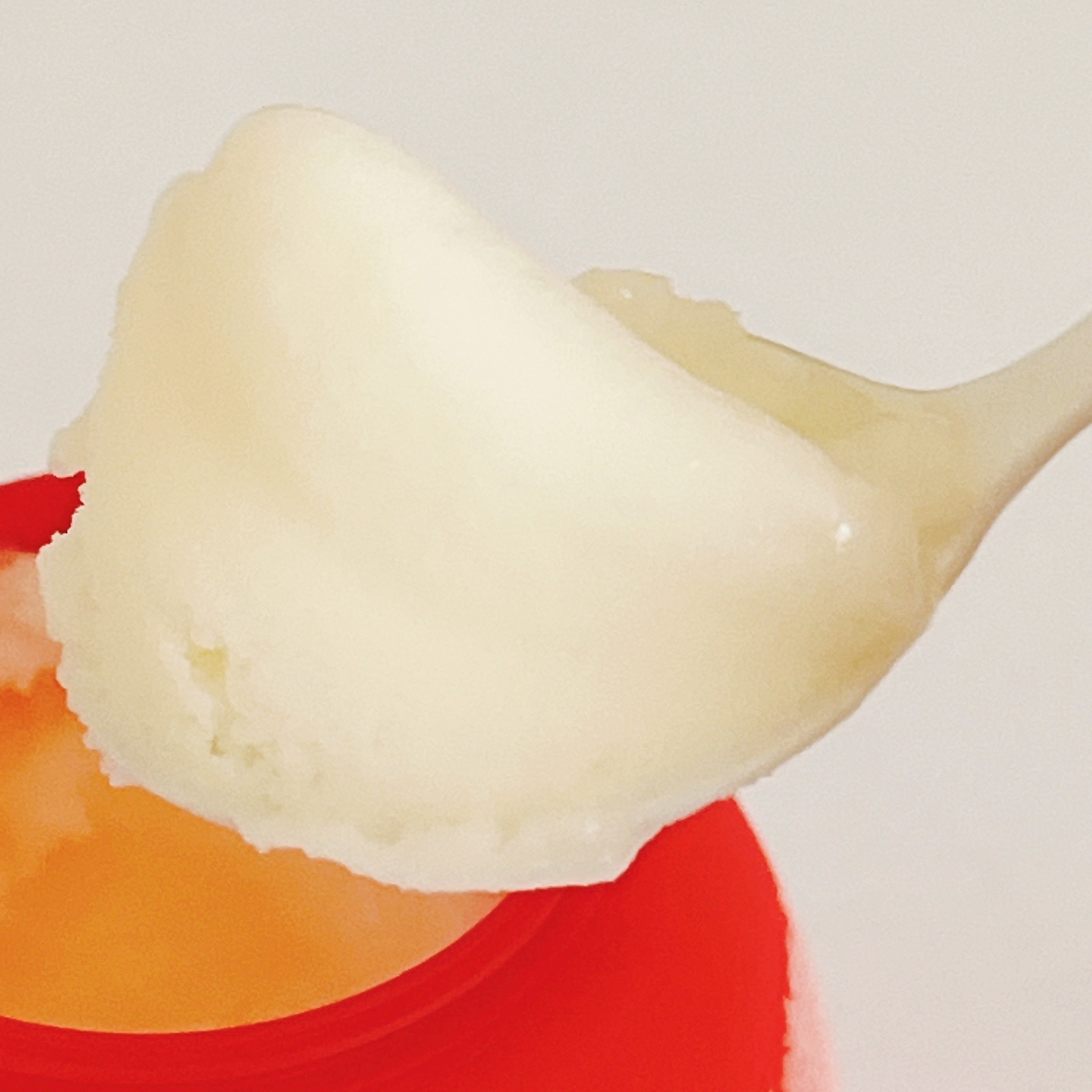 セブン-イレブンのおすすめのアイス「セリア・ロイル りんごボールシャーベット」