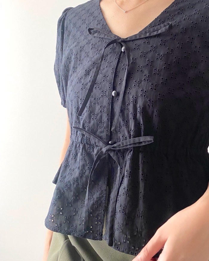 GUのオススメのブラウス「コットンレースリボンブラウス(半袖)YT+E」のコーディネート